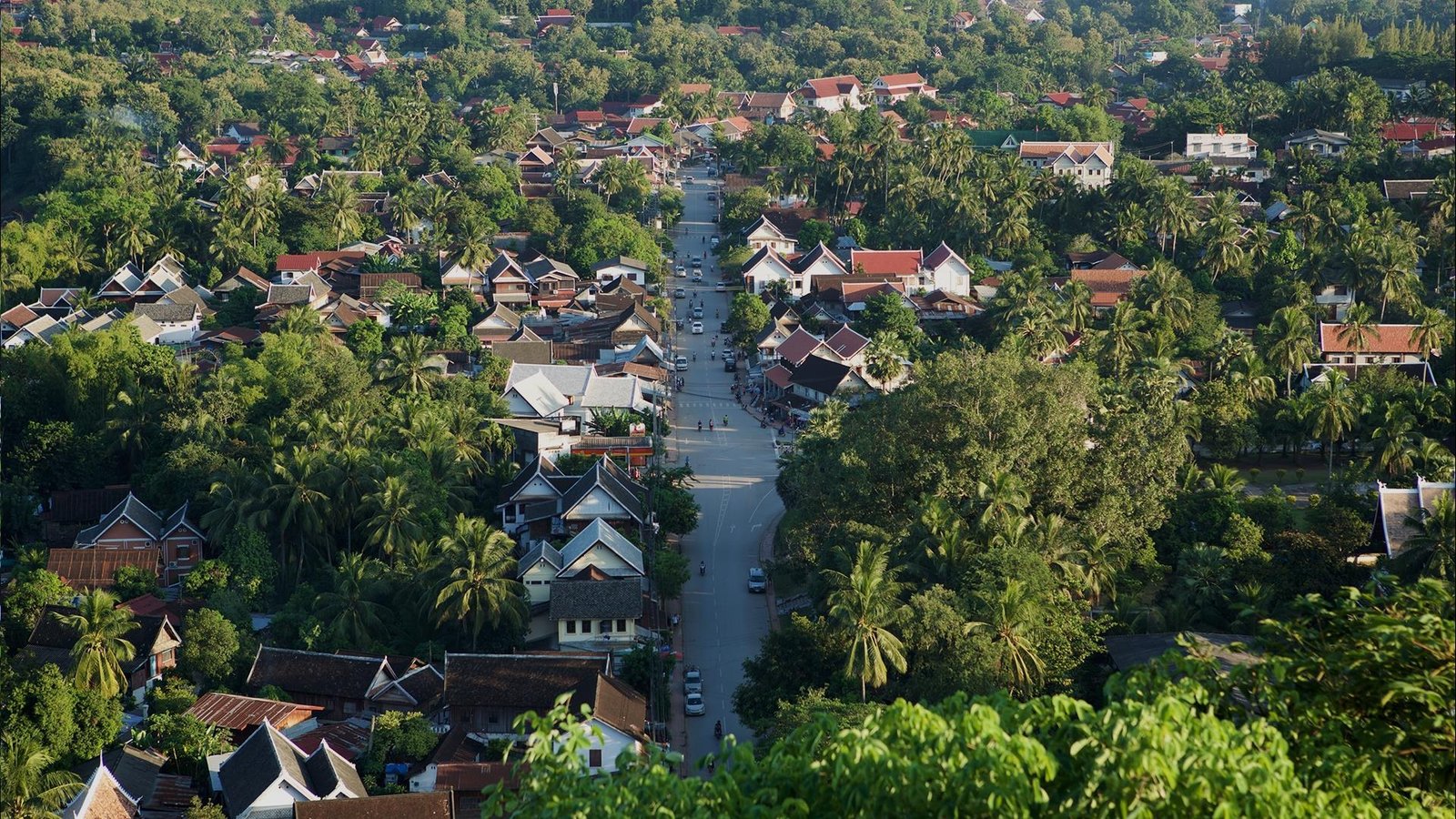 Luang Prabang Bike Tour: Cultural and Scenic Adventures with Golden Cycling Tours